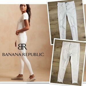 BANANA REPUBLIC White Denim High Rise Skinny Distressed Raw Hem Jeans. 29 Petite